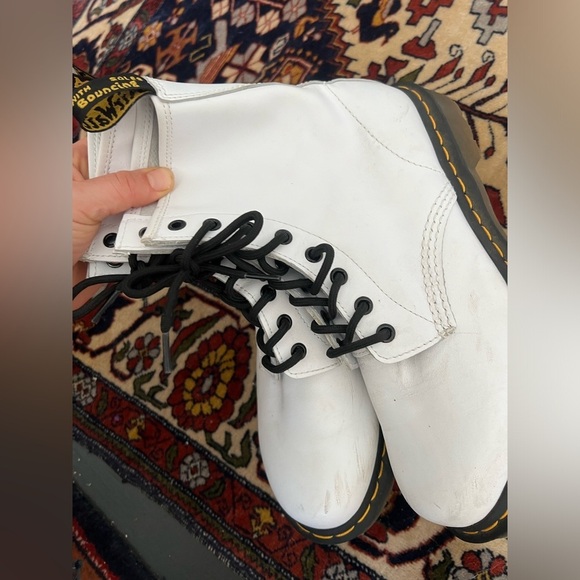 Dr Martens 1460 White Boots, size 9 - Picture 4 of 7